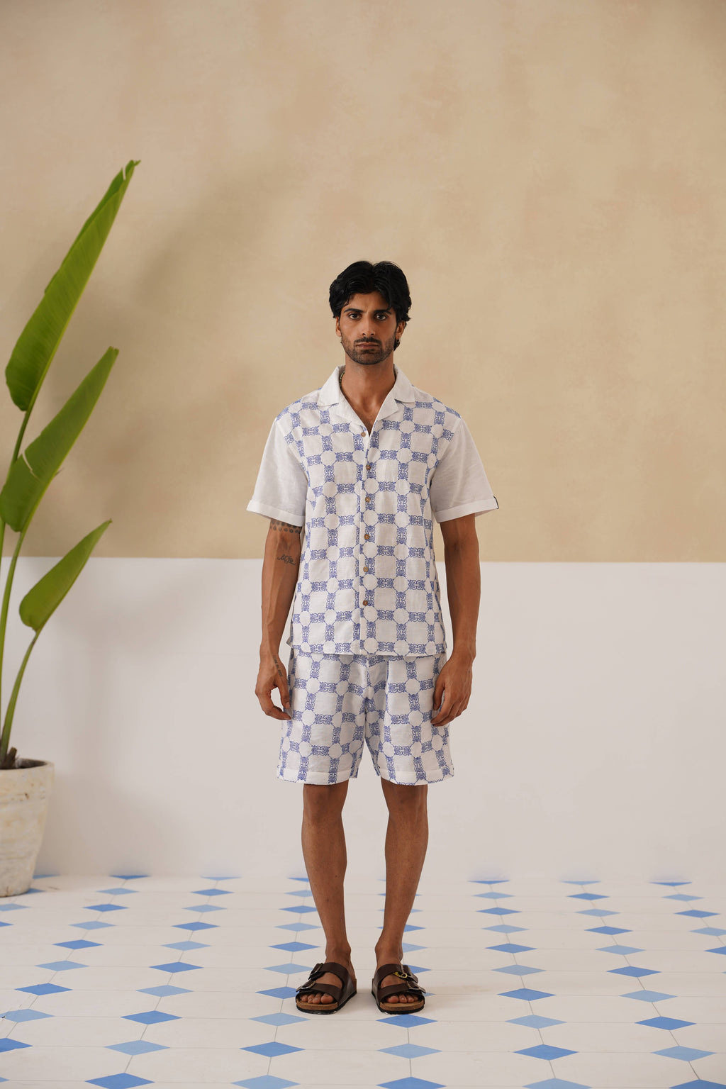 Knotty Krabs (Linen) Shorts - Salt (White)