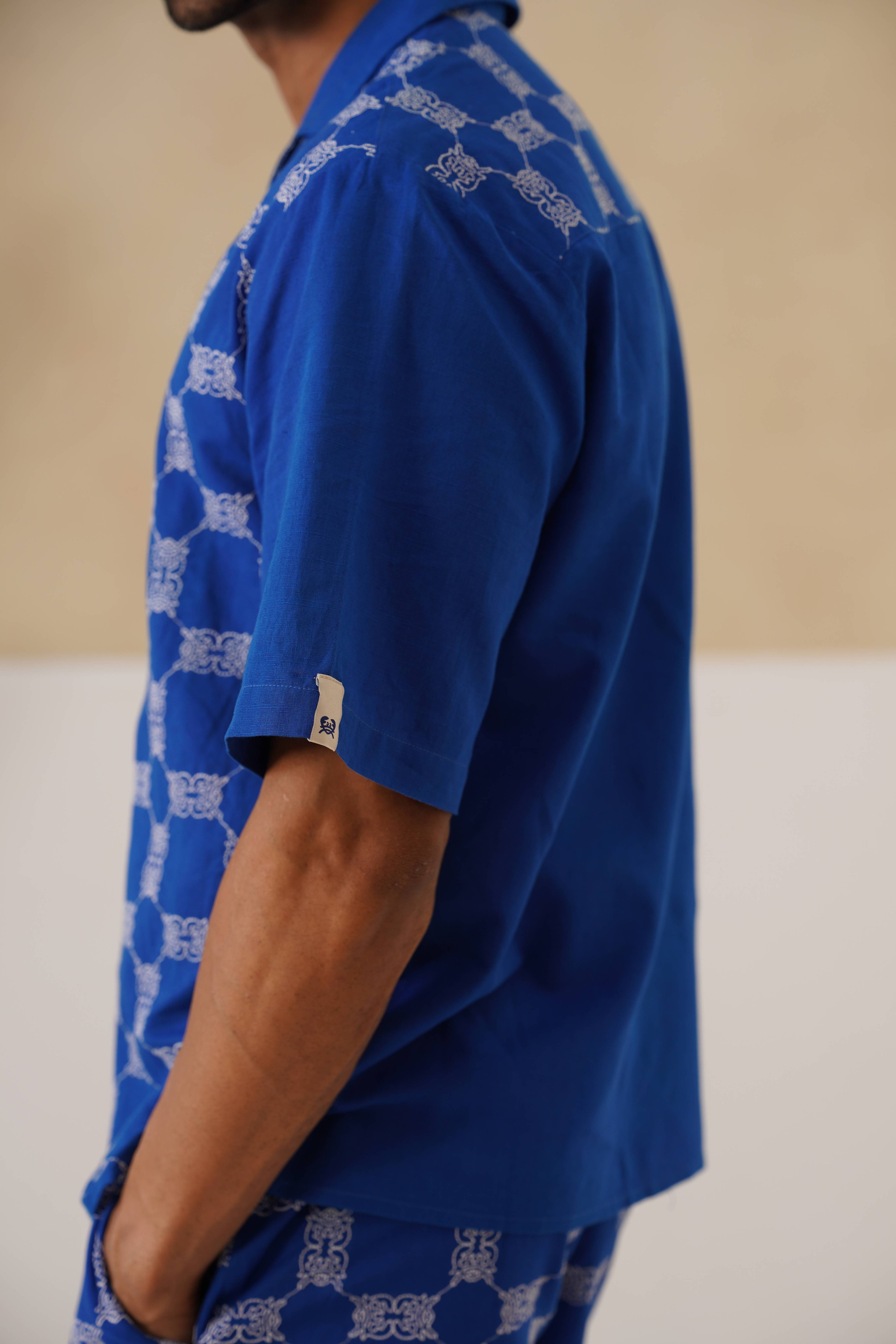 Knotty Krabs (Linen) Shirt - Deep Sea (Blue)