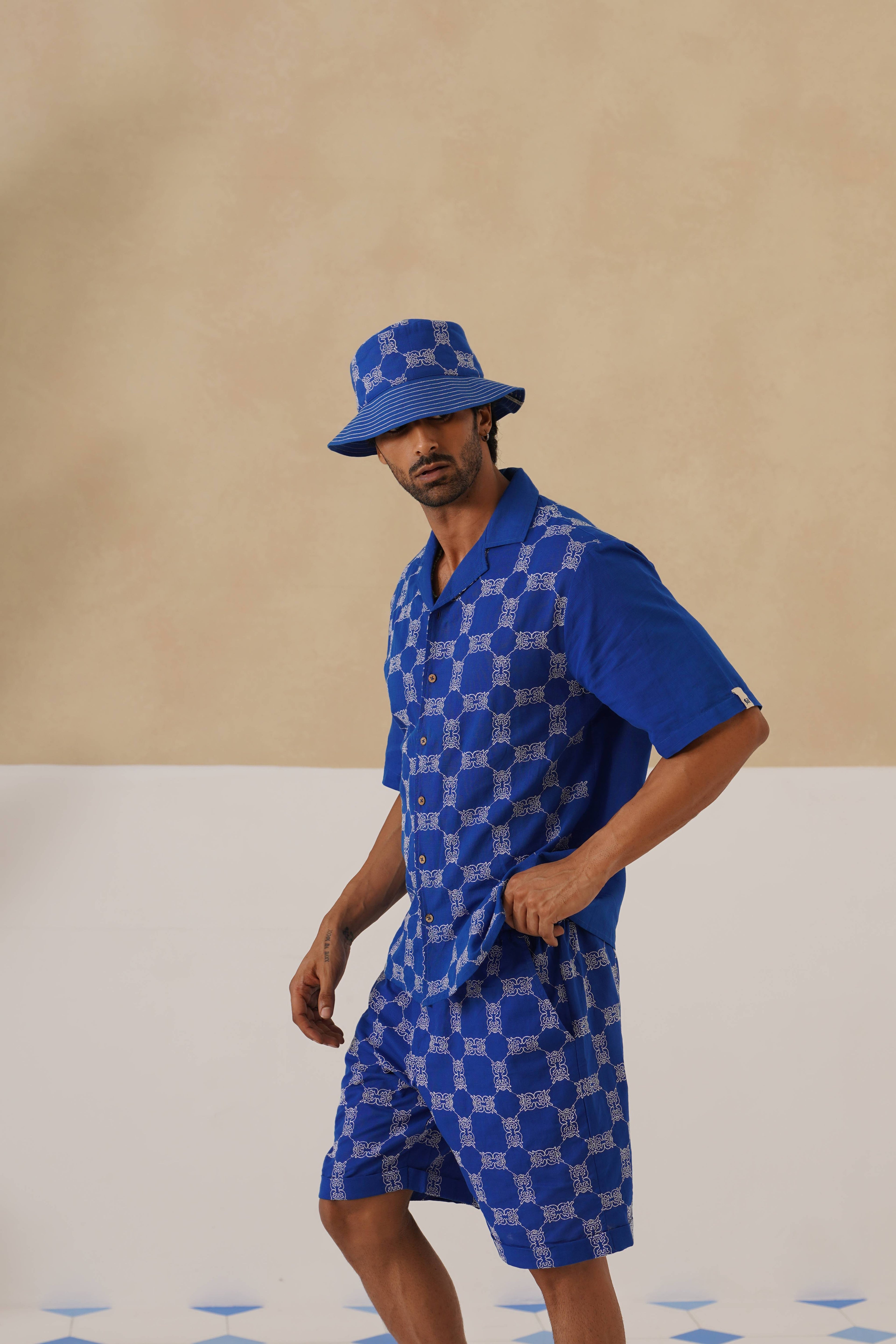 Knotty Krabs (Linen) Shirt - Deep Sea (Blue)